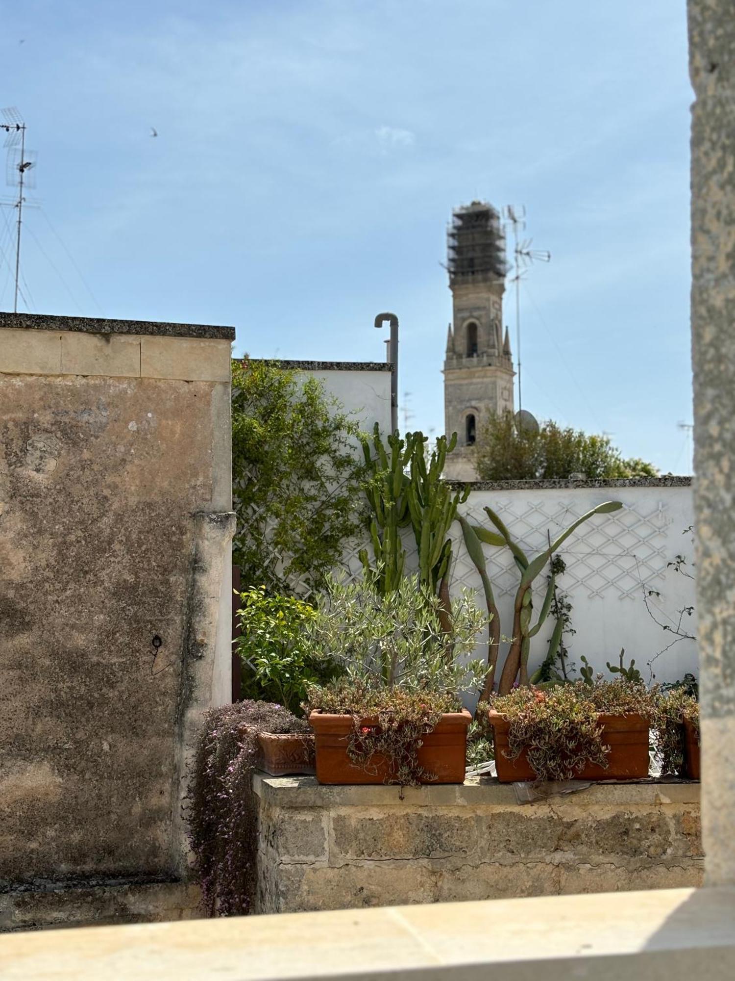 Alora Boutique Suites Lecce Exterior foto